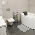Nad Jeziorkiem 바르샤바