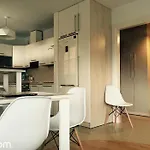 Nad Jeziorkiem 아파트