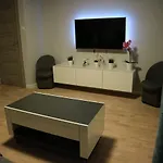 Nad Jeziorkiem 아파트
