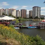 Nad Jeziorkiem 아파트 바르샤바