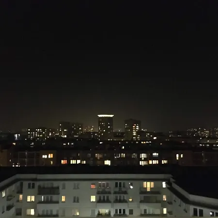 Nad Jeziorkiem 아파트 *