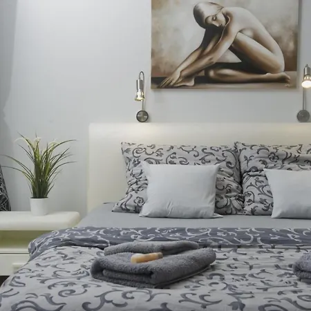 Nad Jeziorkiem * Варшава